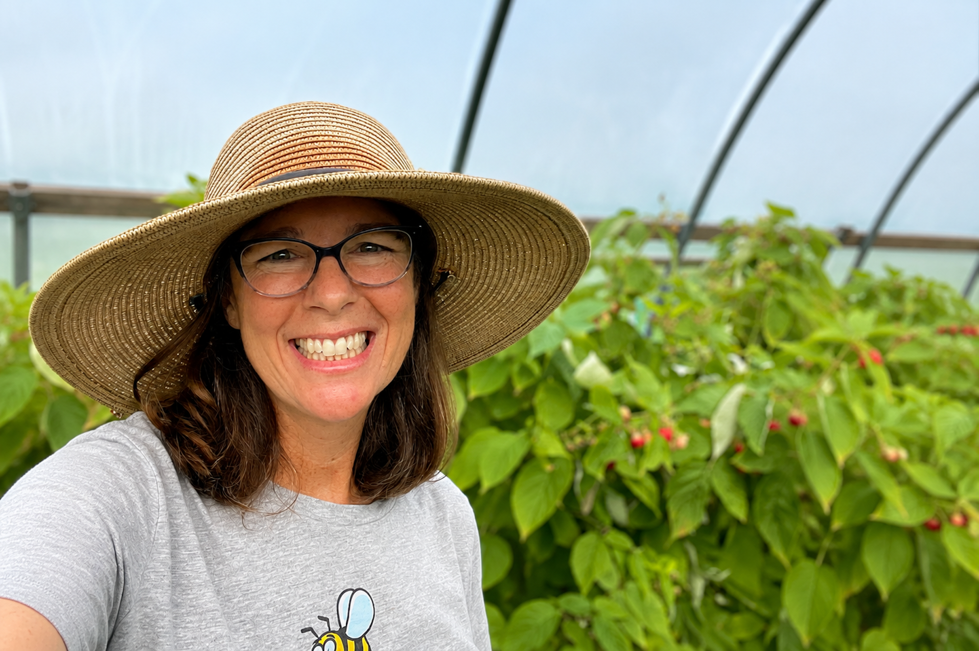 Toothbrush gardening? Meet the North Fork's hand pollinators